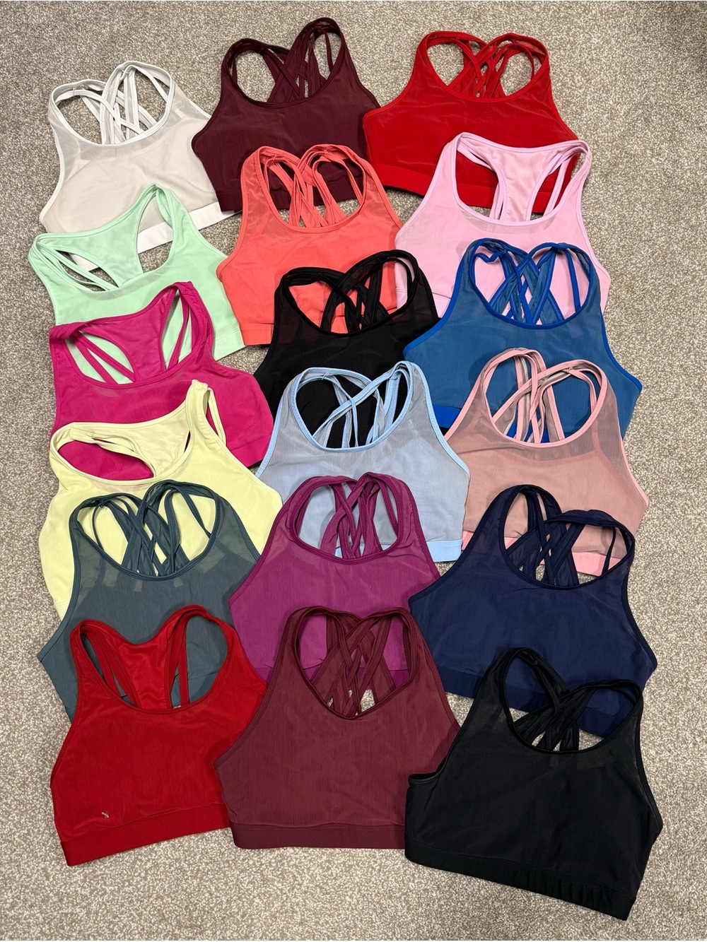 (18) medium Fabletics sports bras